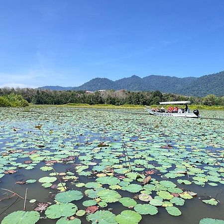 Branda Kampung Sumpitan Lenggong Tiada Sungai Hotel Kampong Ulu Jepai Kültér fotó